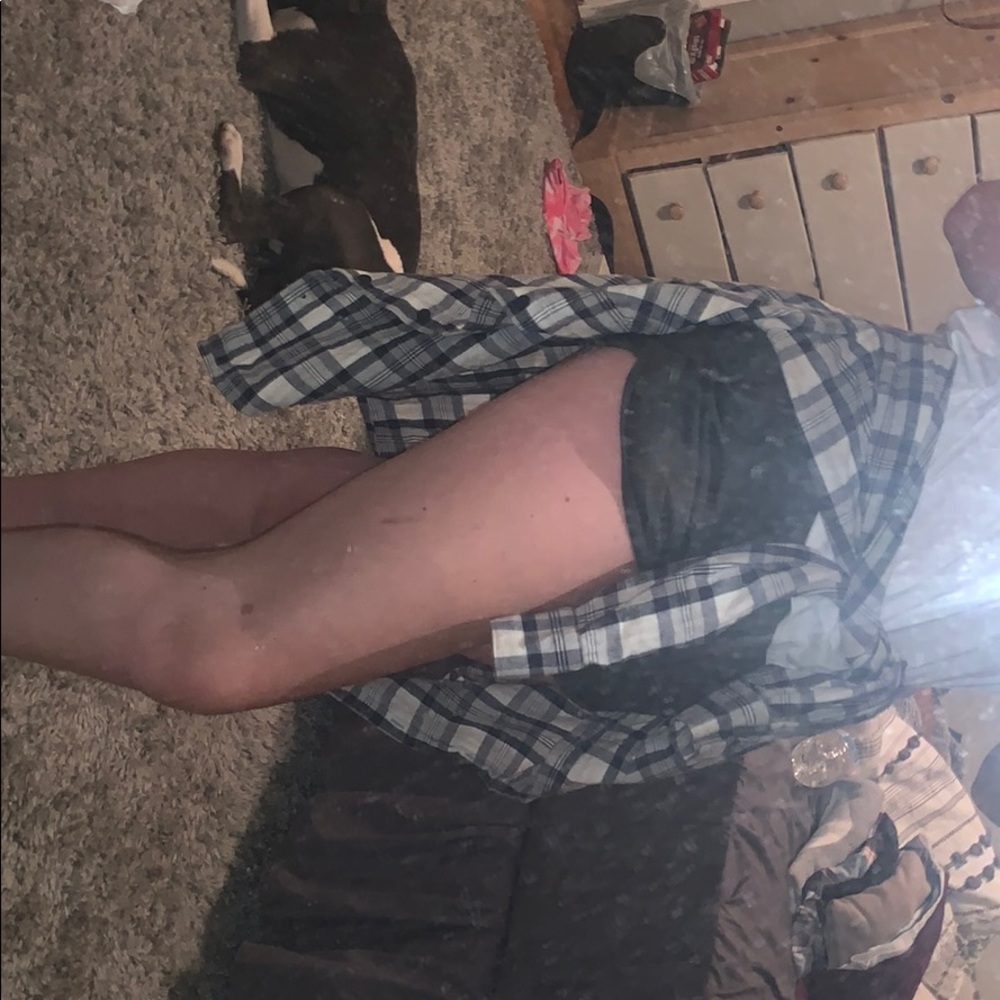Flannel - Picture 4 of 4